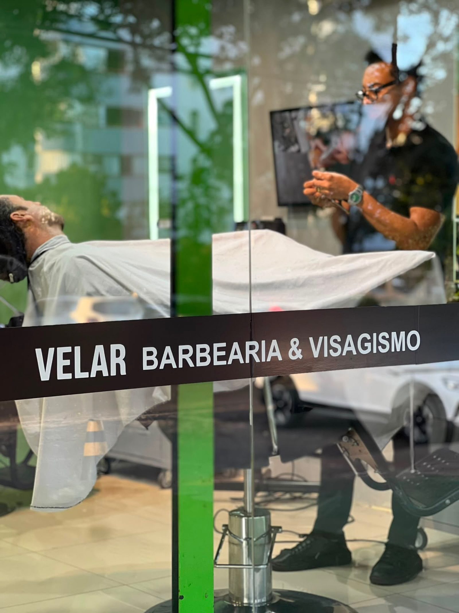 Fachada da Velar